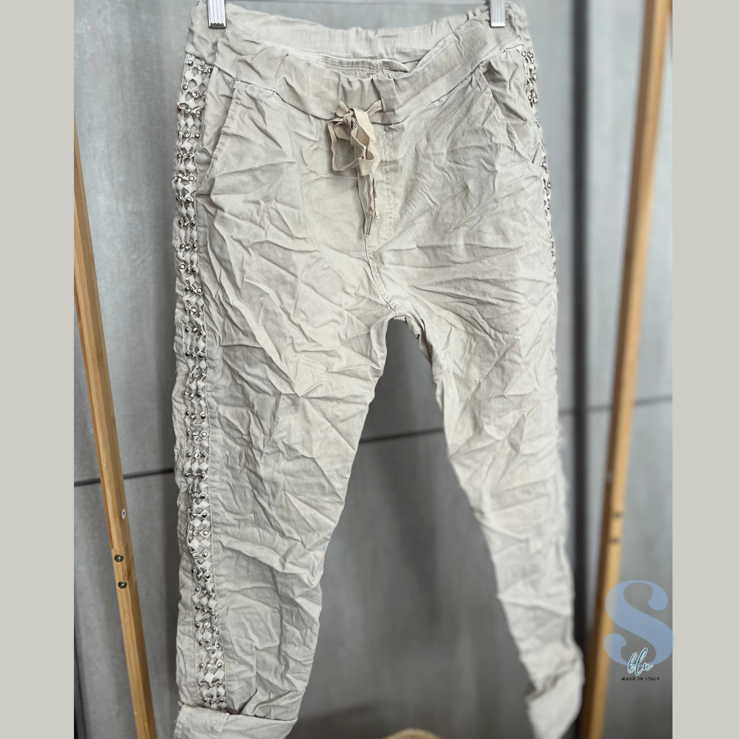 Gabardine Jogger with Dipiur Trim and Strass Details